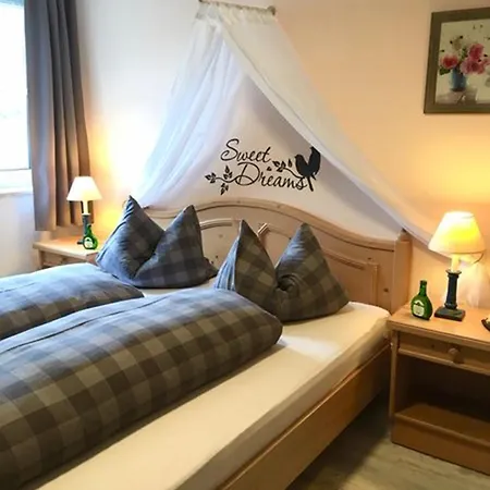 Gaestehaus Frankenwaldhof Apartamento