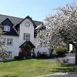 Gaestehaus Frankenwaldhof アパート *