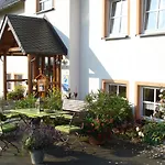 Apartament Gaestehaus Frankenwaldhof *