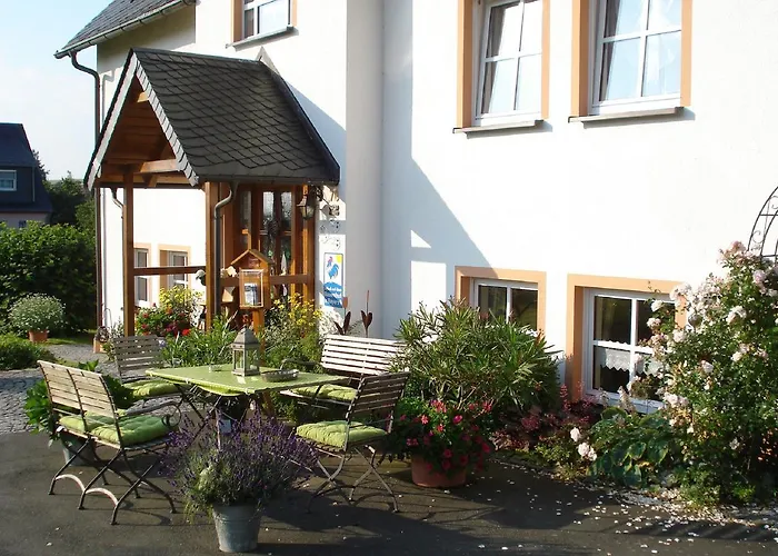 شقة Gaestehaus Frankenwaldhof *